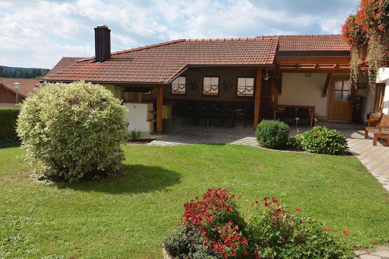 Pension Weiss Hohenwarth Exterior photo